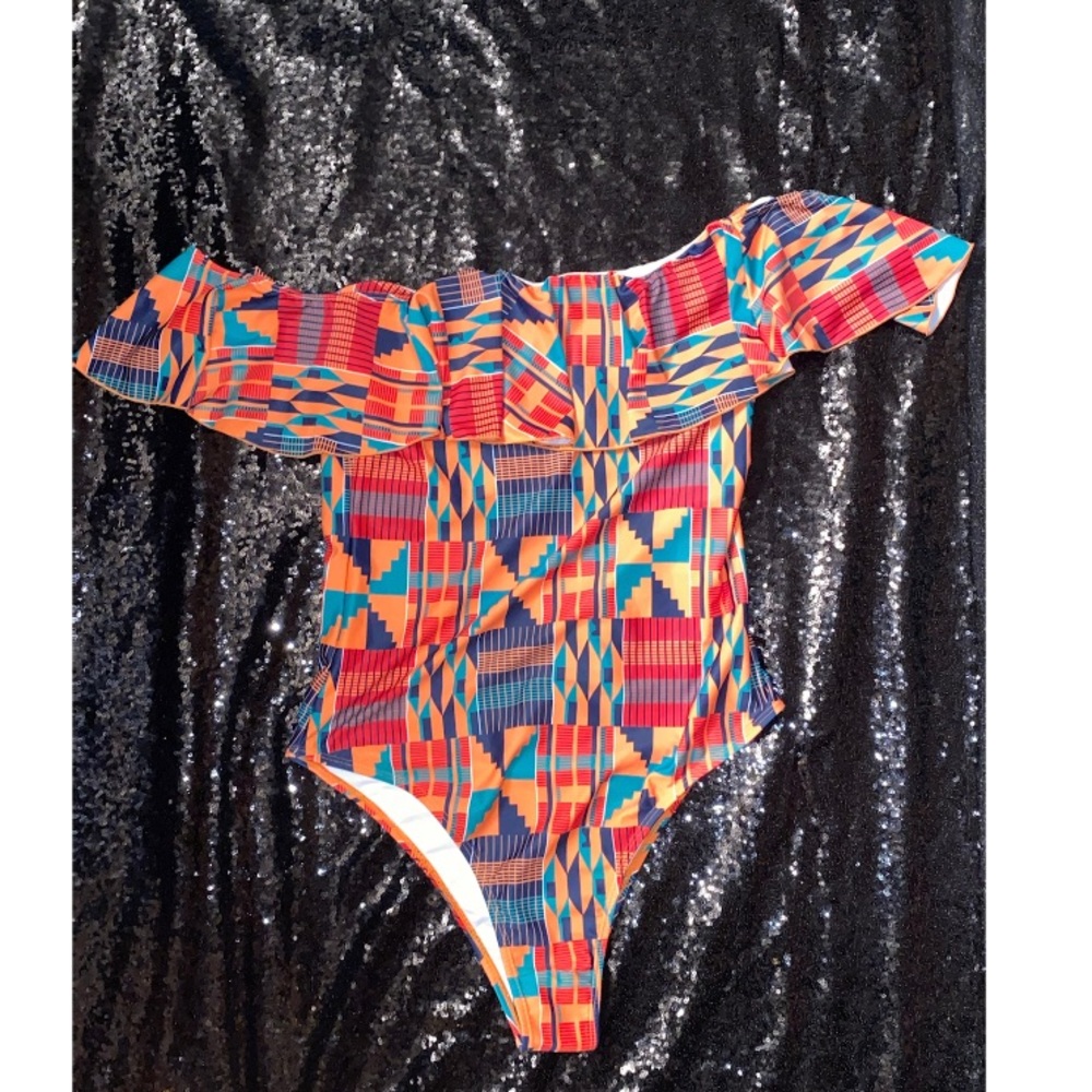 printed swimsuit 🟠🔻🟩